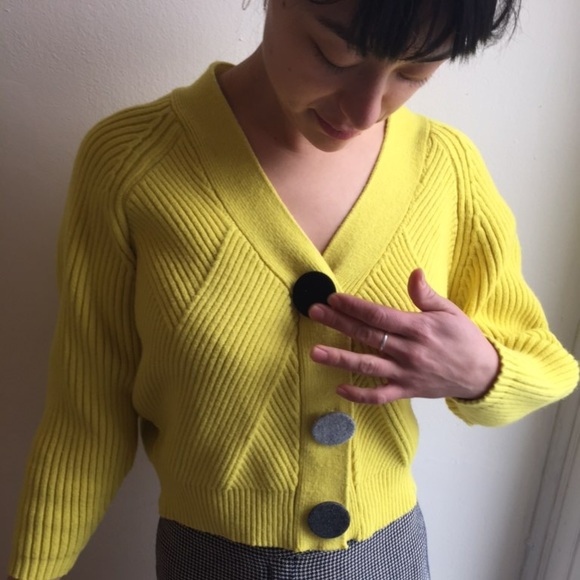 Lime yellow cardigan - Picture 1 of 4